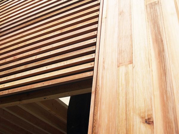 Bardage en bois naturel