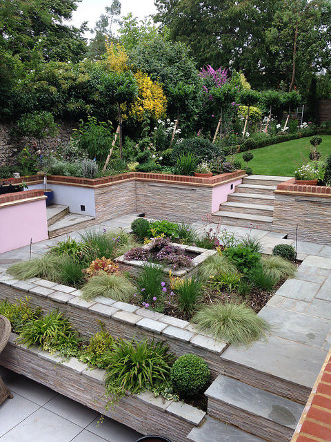 Grand jardin paysagé